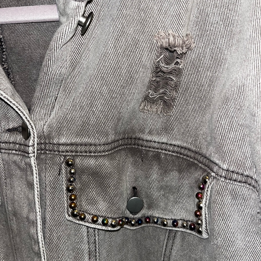 POL Gray denim jacket with awesome silver and rainbow studded embellishment - Picture 8 of 8